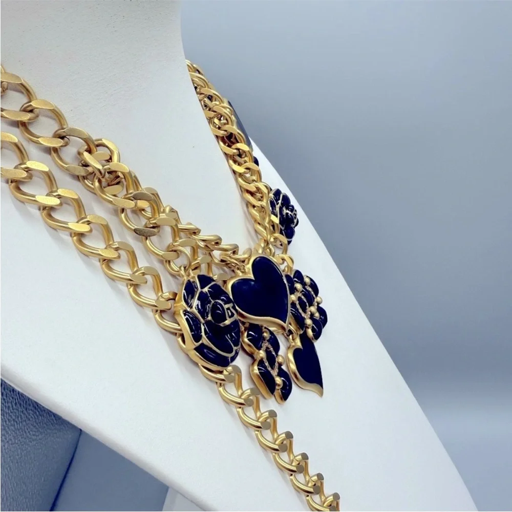 VINTAGE ST. JOHN 🖤Gold and Black Enamel Statement Belt/Necklace with Charms